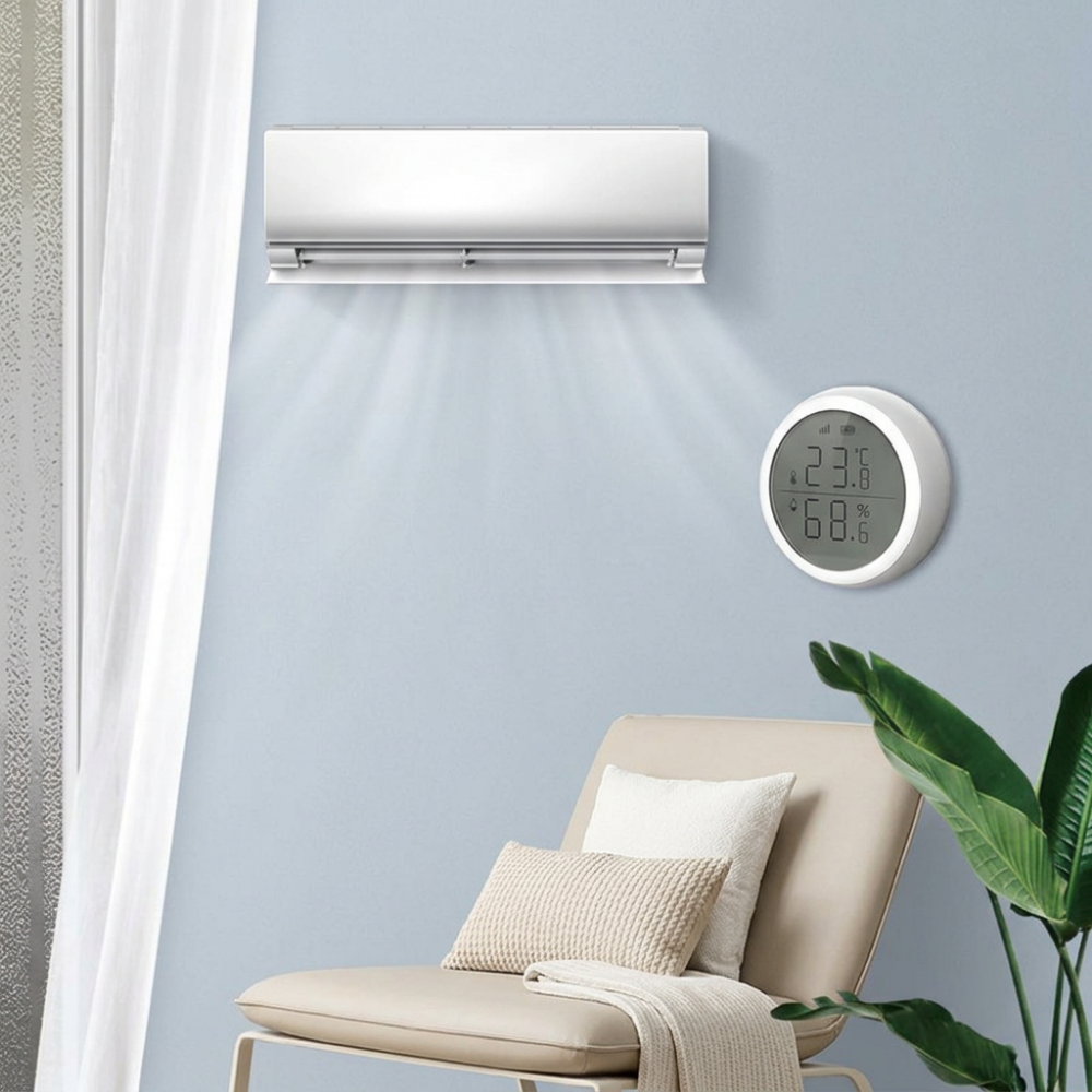 Zigbee temperature sensor triggering air conditioner automatically based on room temperature